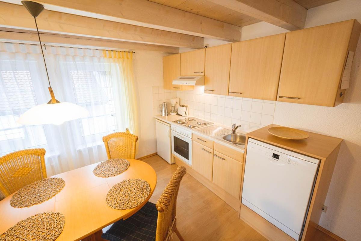 Gaestehaus Maeder Am Hafen Uhldingen-Mühlhofen Camera foto